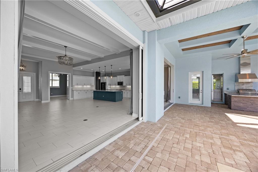 SPARROW CAY - Residential