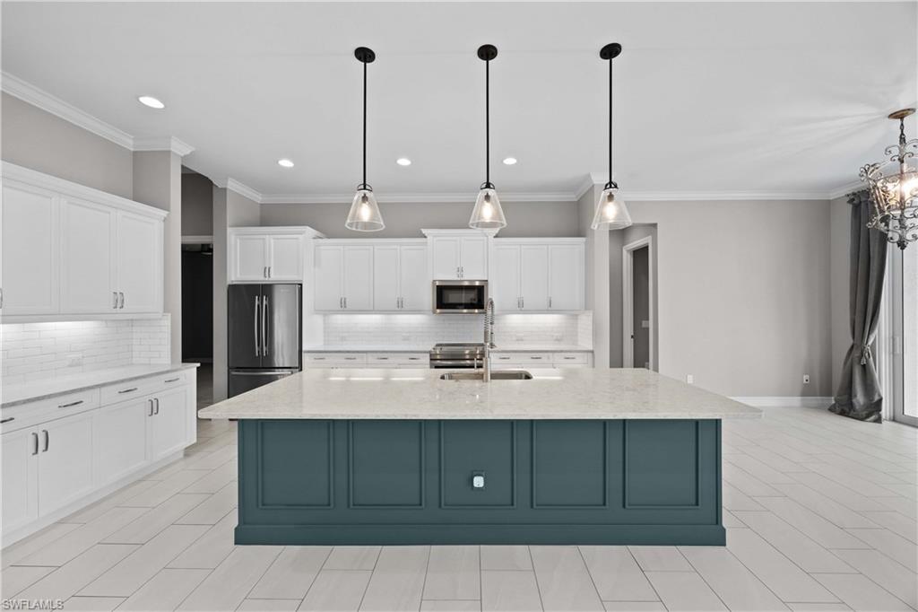 SPARROW CAY - Residential