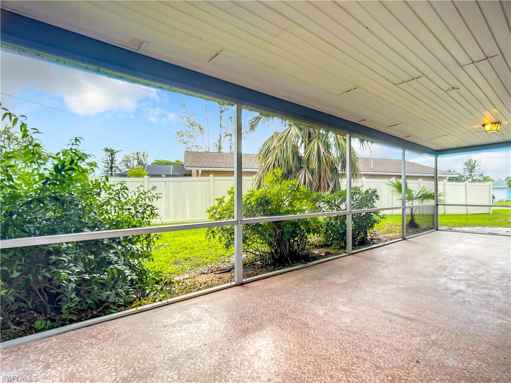 CAPE CORAL - Residential