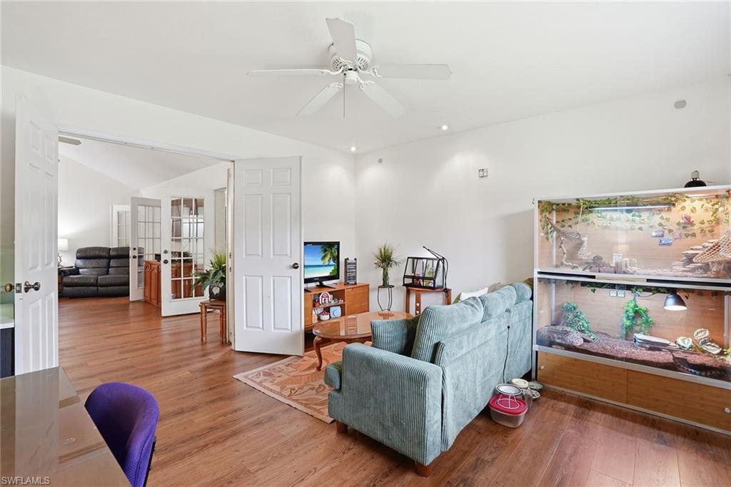 LAKEWOOD - Residential