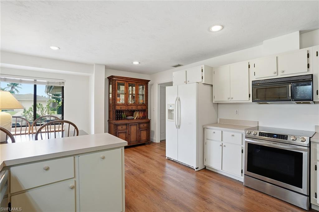 LAKEWOOD - Residential