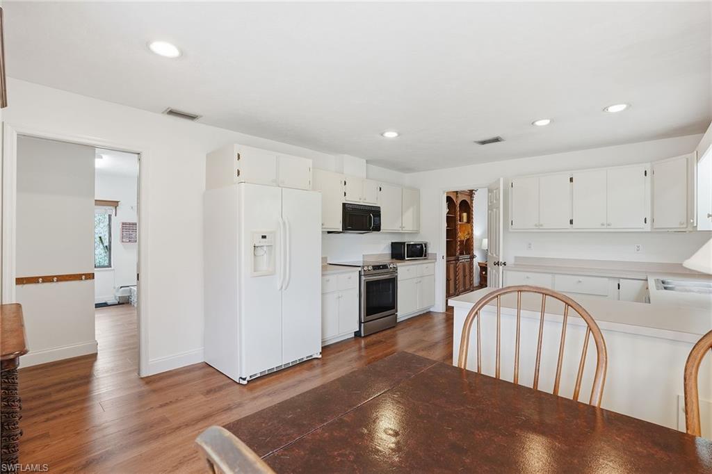 LAKEWOOD - Residential