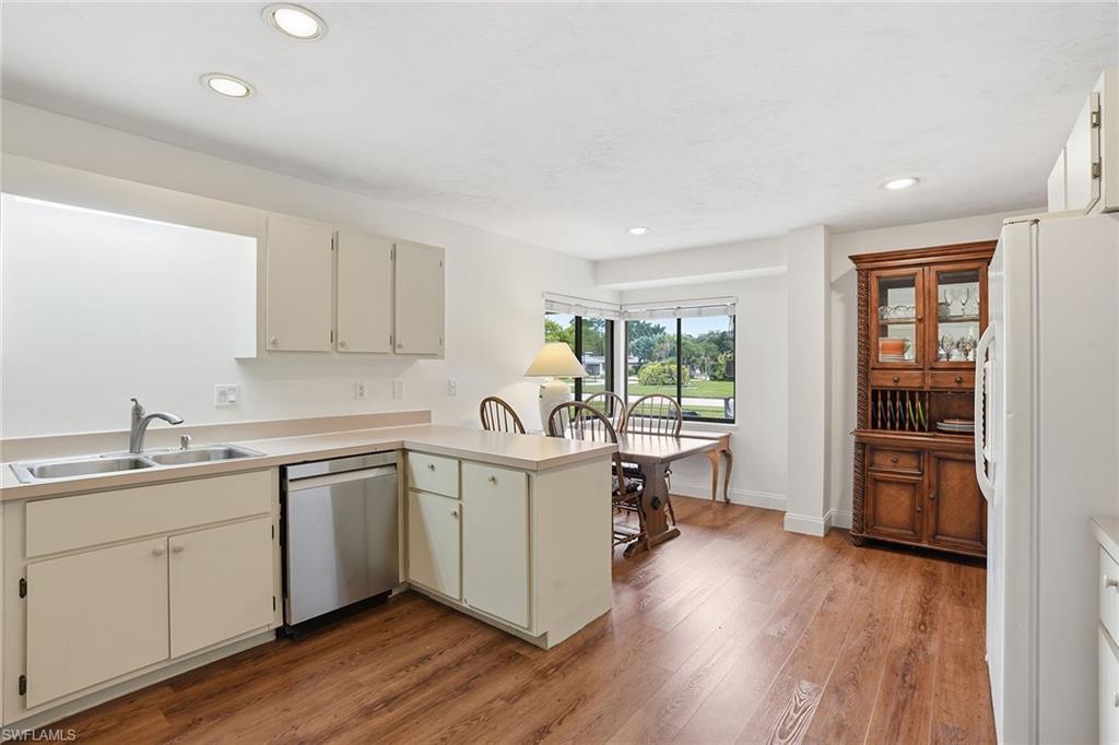 LAKEWOOD - Residential