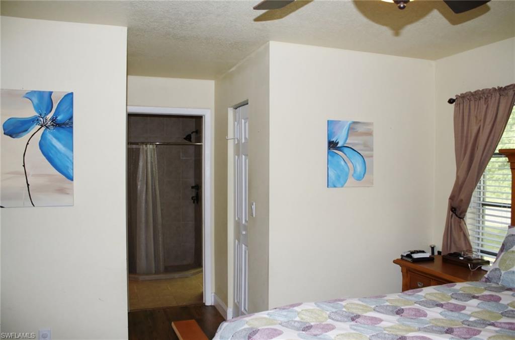 PEMBROKE ISLES - Residential