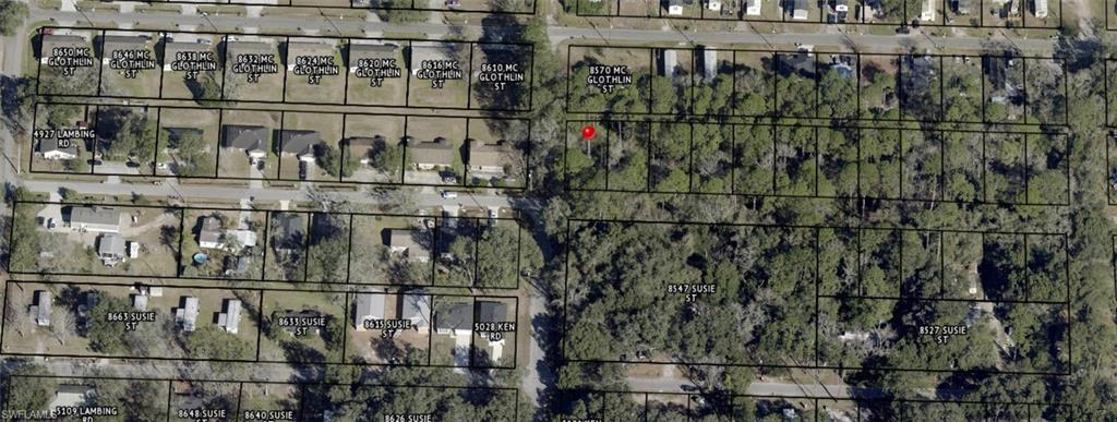 UPTOWN CENTER - Land