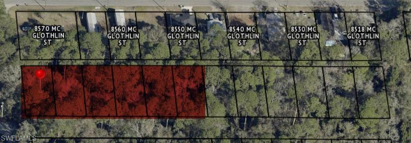 UPTOWN CENTER - Land