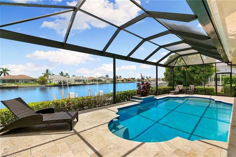 A home in MARCO ISLAND