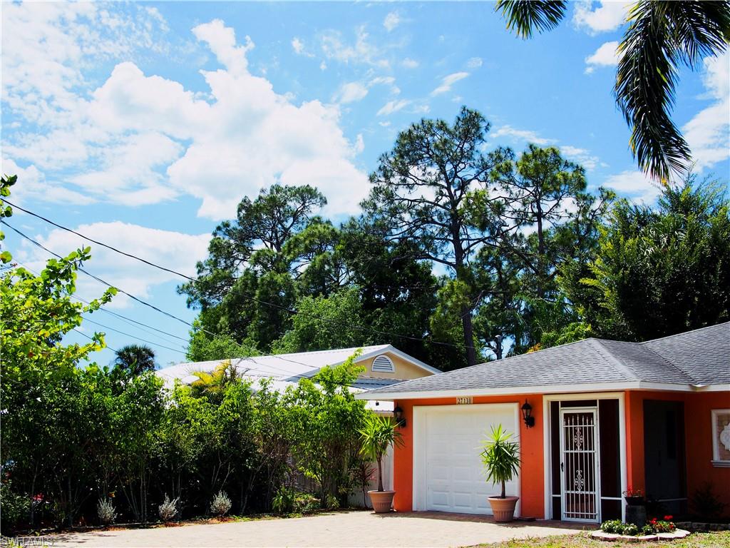 BONITA FARMS - Residential