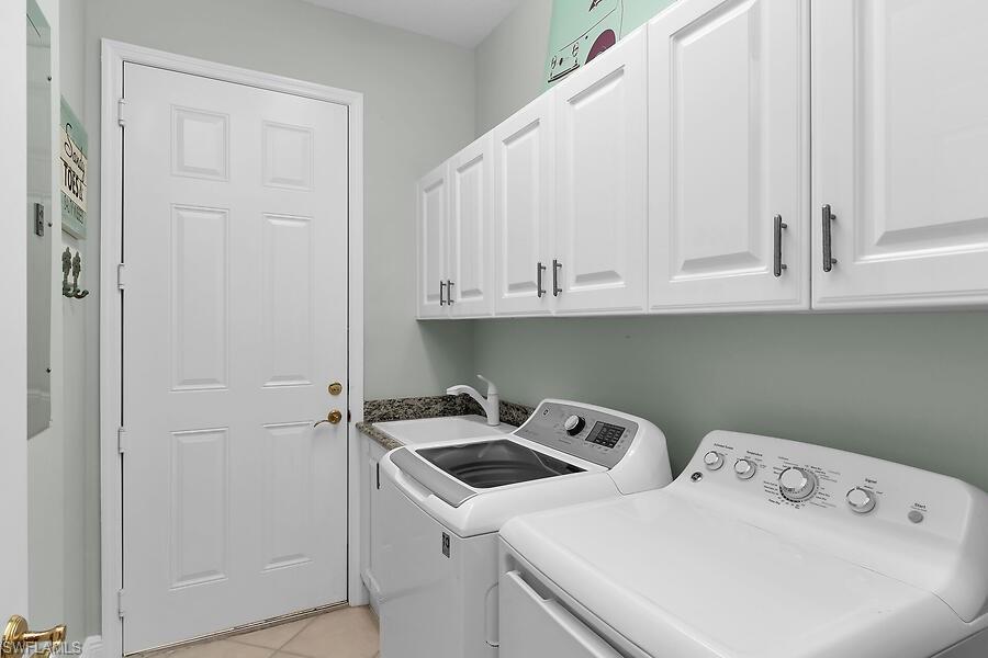 LAGUNA - Residential