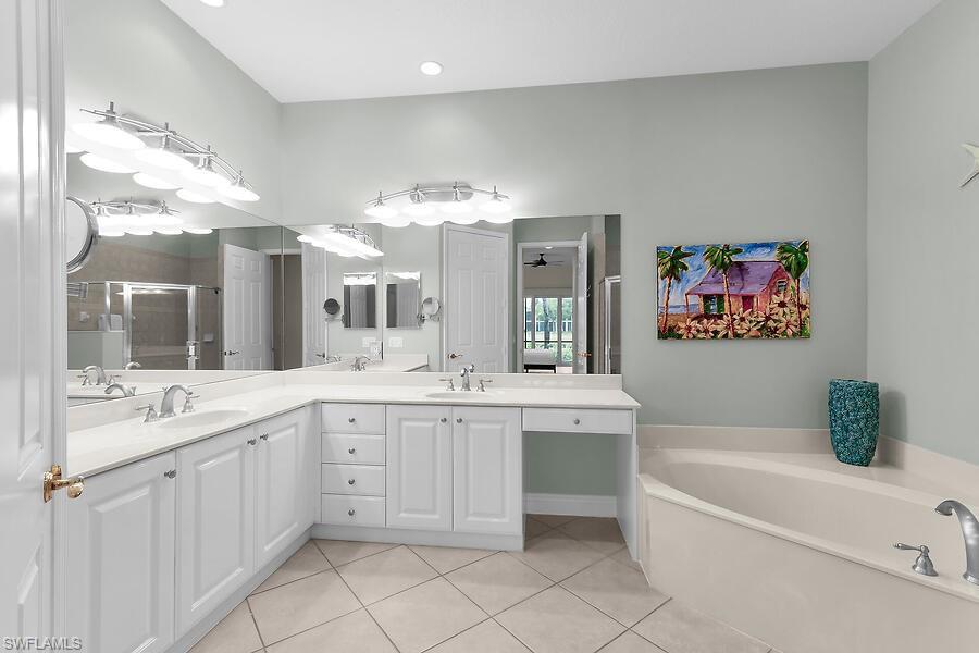 LAGUNA - Residential