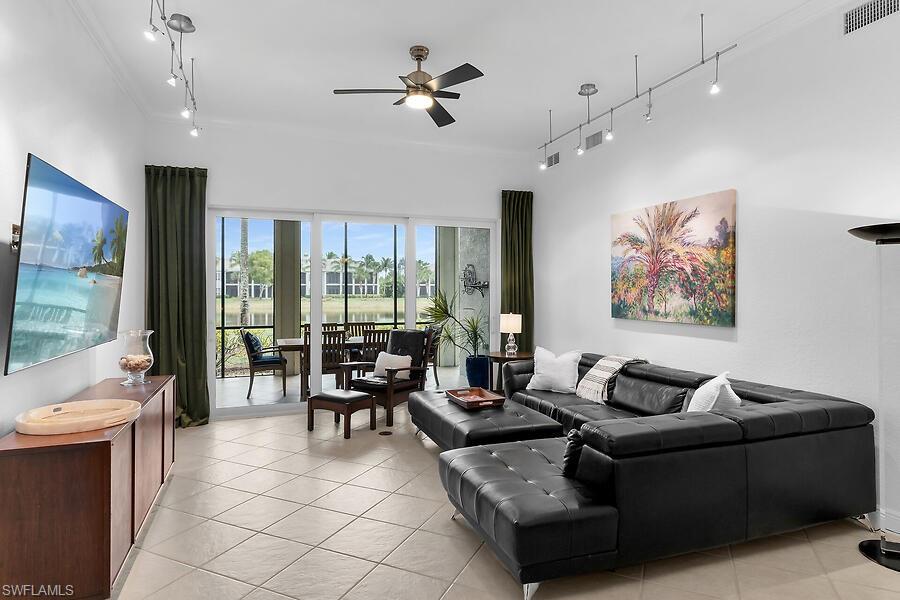 LAGUNA - Residential