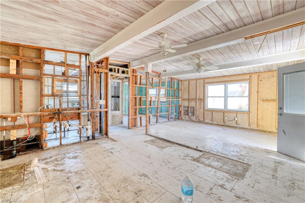 LYNNS HIGHLAND PARK - Residential