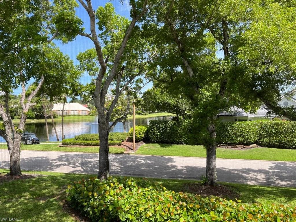 LAUREL OAKS AT PELICAN BAY - Residential Lease
