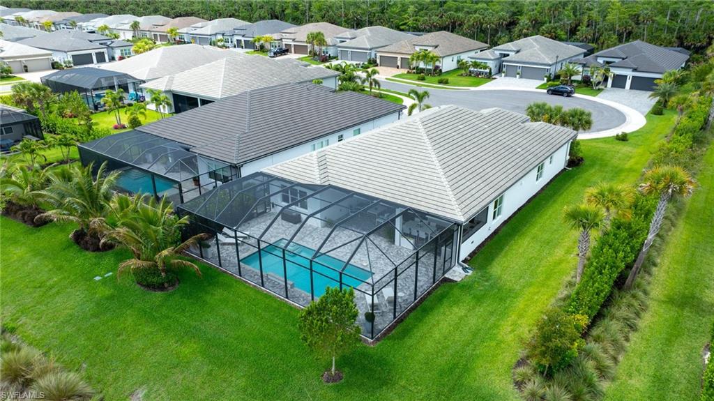 VALENCIA TRAILS - Residential