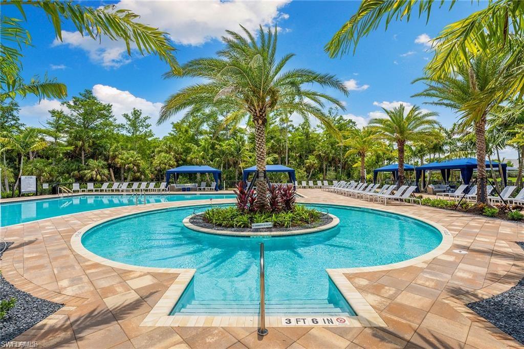 VALENCIA TRAILS - Residential