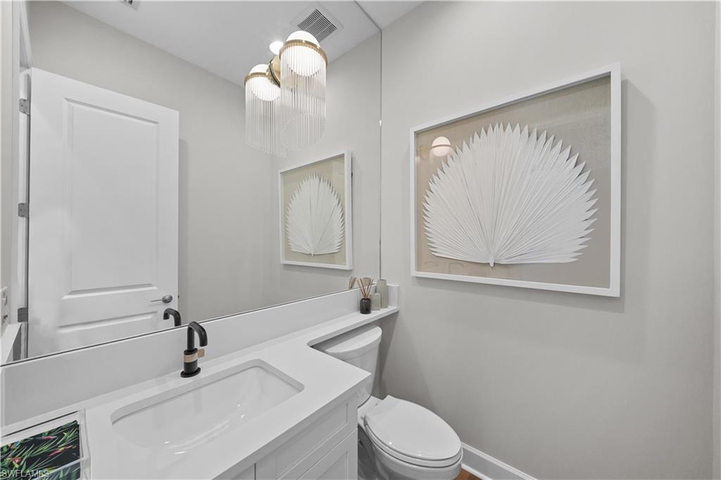 VALENCIA TRAILS - Residential