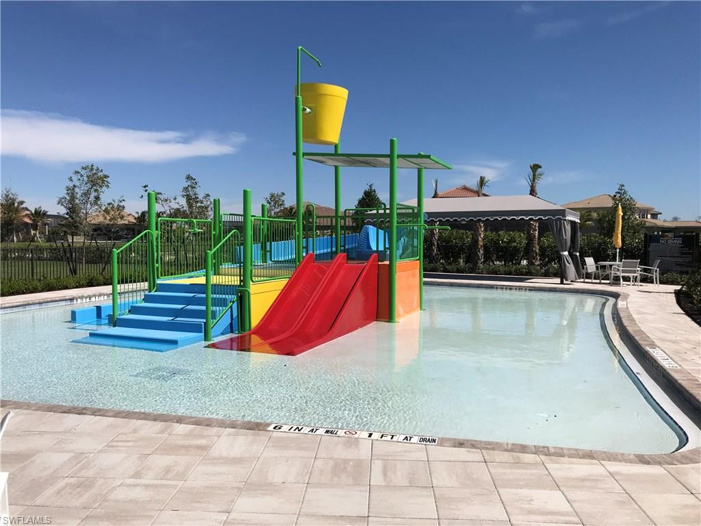 STONECREEK - Residential