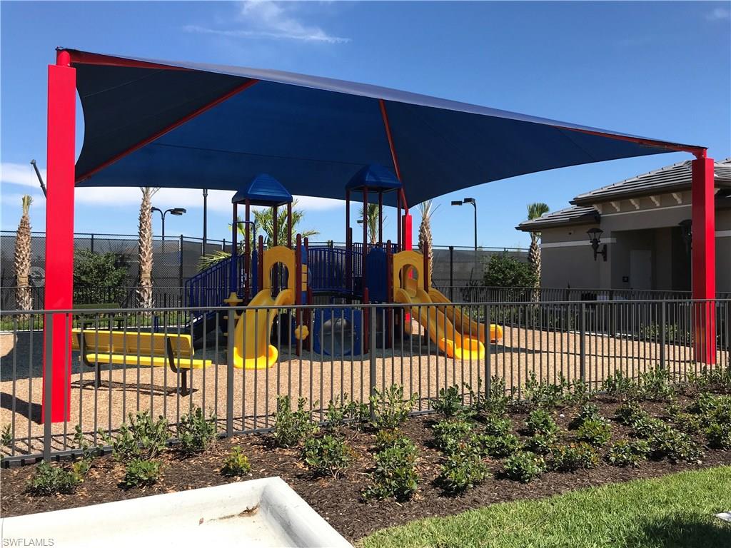 STONECREEK - Residential