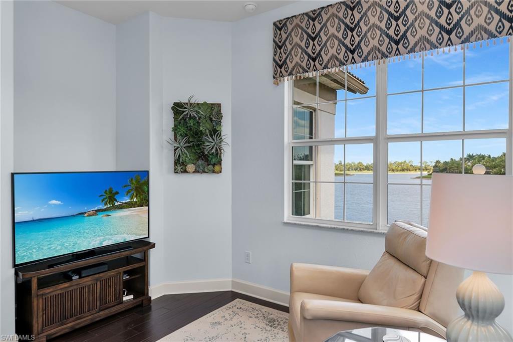 PLAYERS COVE - Residential