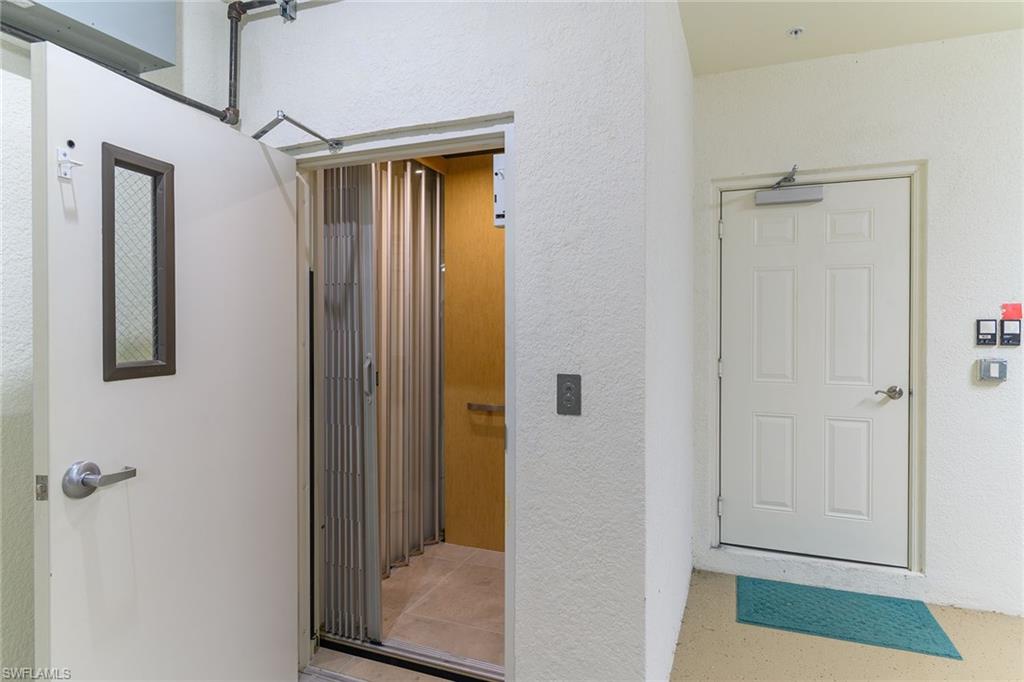 PLAYERS COVE - Residential