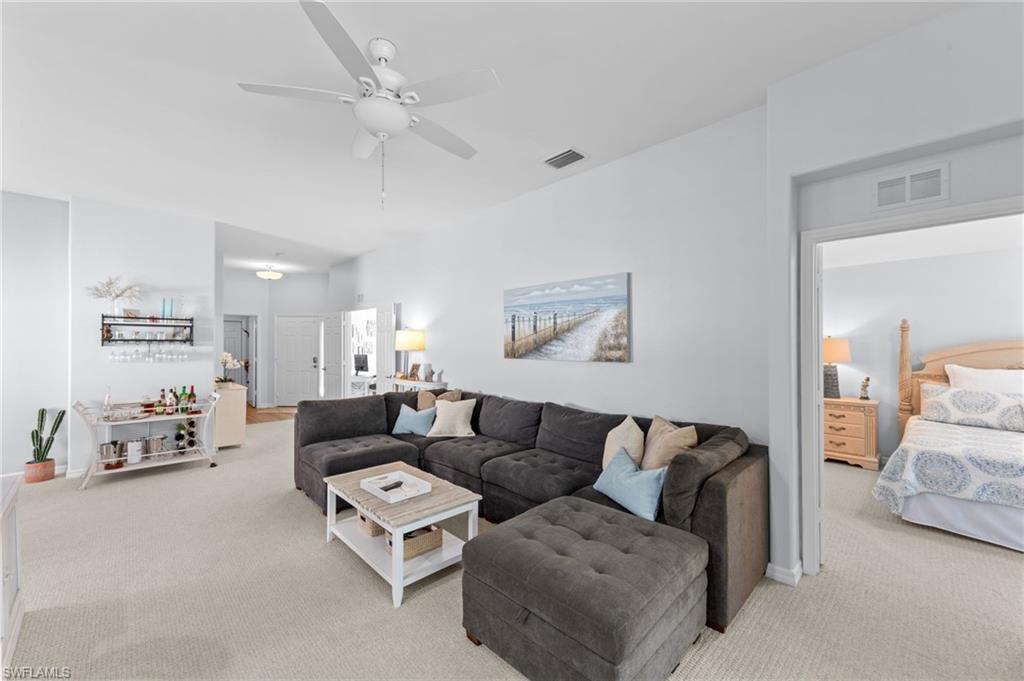 HIDDEN COVE - Residential