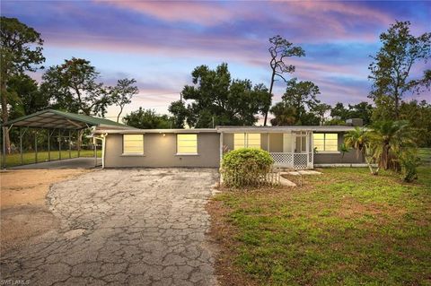 1255 Old Bridge RD NORTH FORT MYERS FL 33917