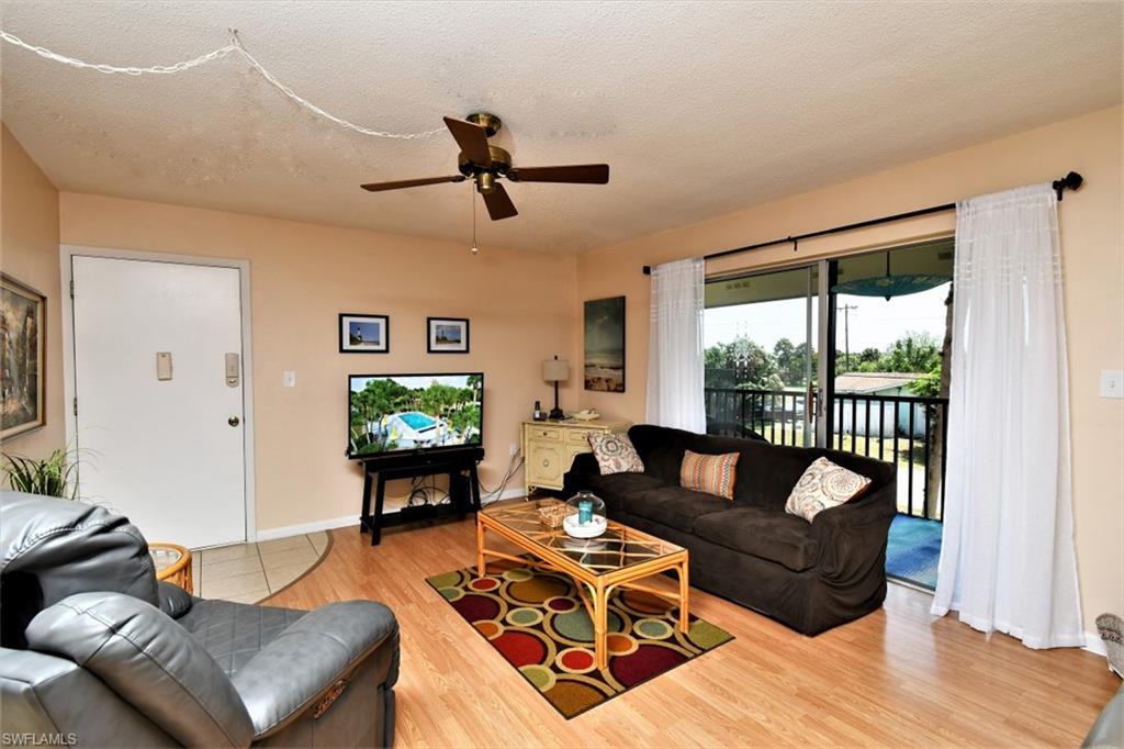 HILLCREST CONDOMINIUM - Residential