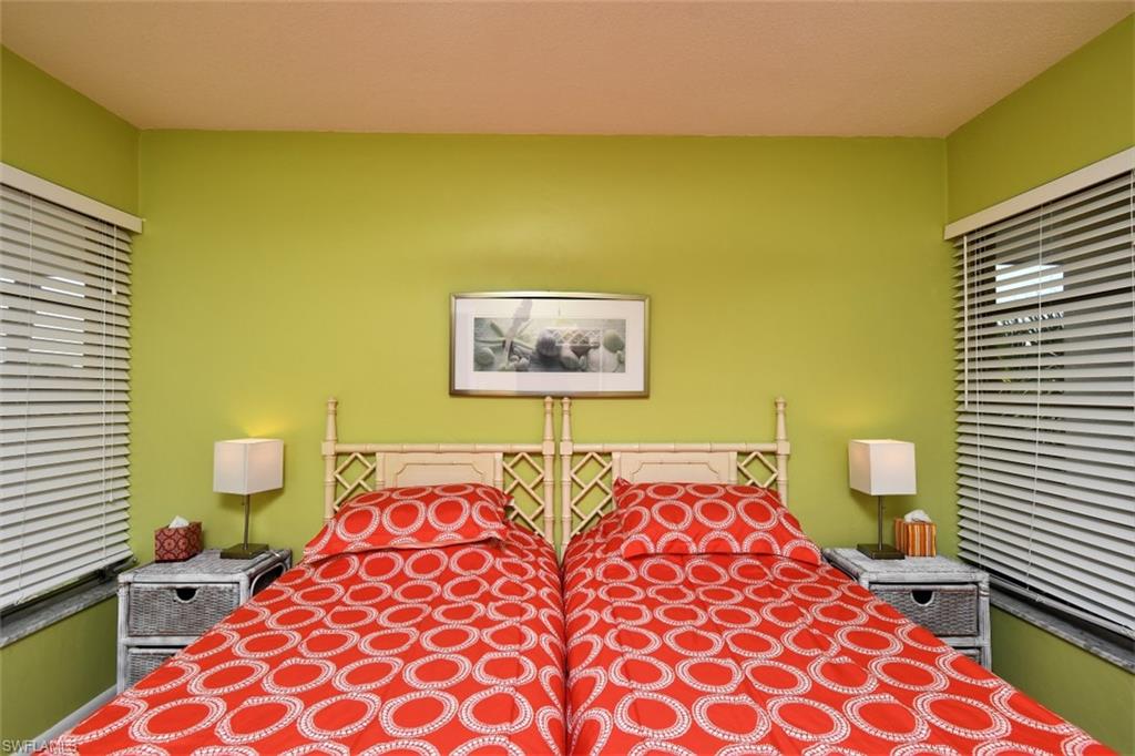 HILLCREST CONDOMINIUM - Residential