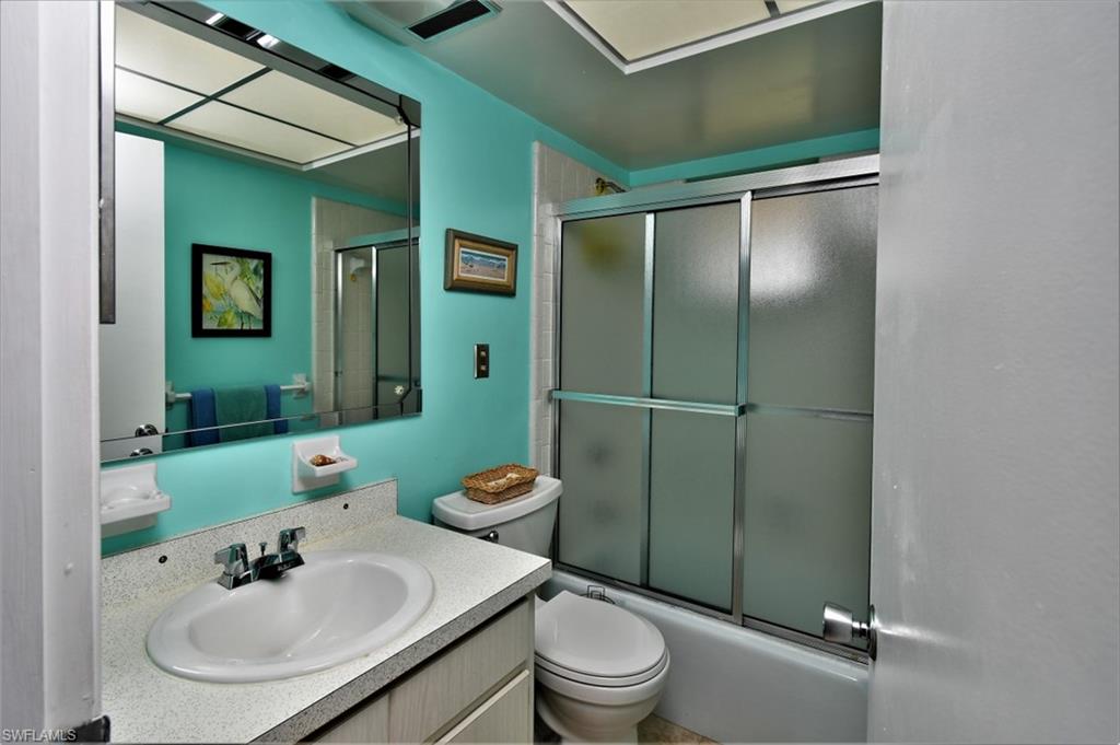 HILLCREST CONDOMINIUM - Residential