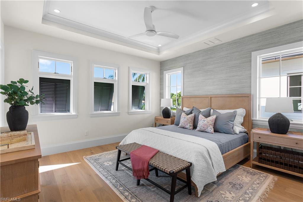 OLDE NAPLES - Residential