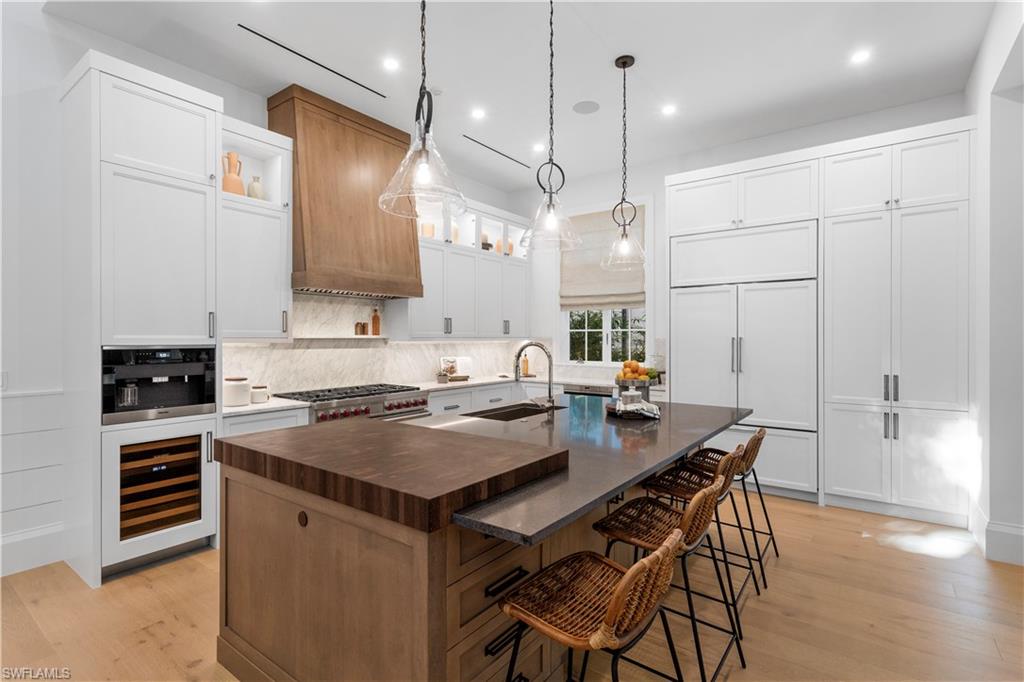 OLDE NAPLES - Residential