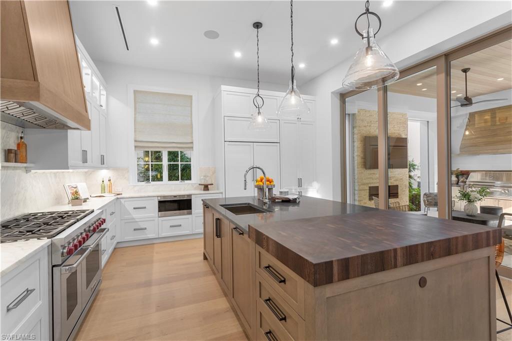 OLDE NAPLES - Residential