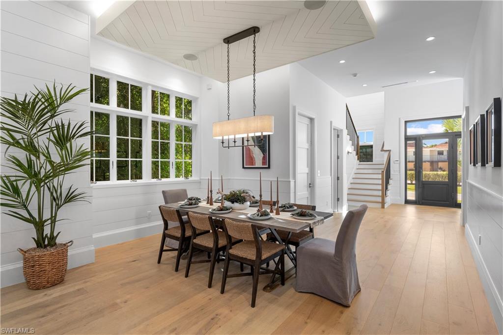 OLDE NAPLES - Residential