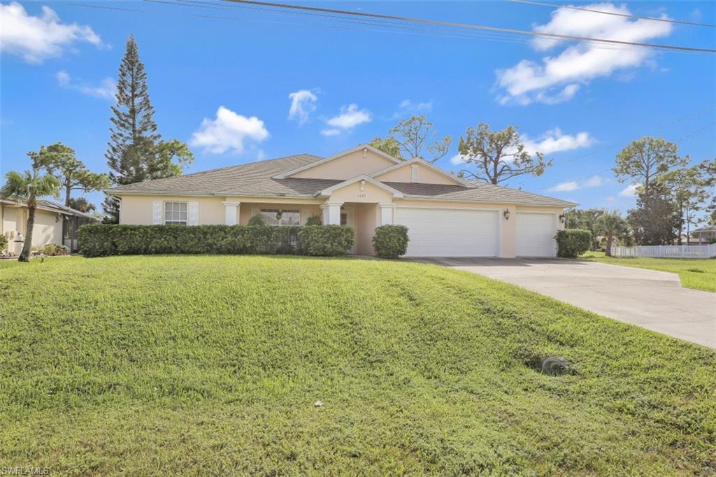 CAPE CORAL - Residential