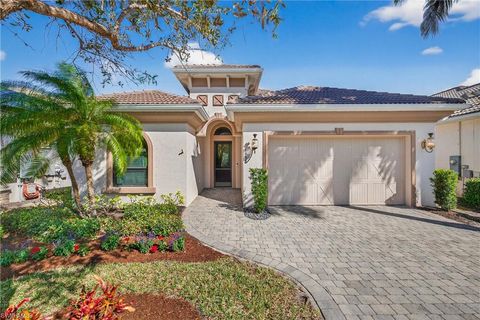 1489 Serrano CIR NAPLES FL 34105
