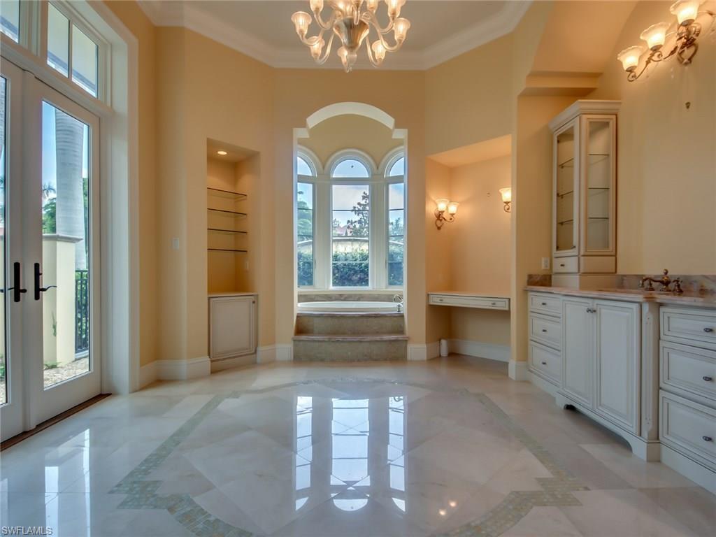 ISLE ROYALE - Residential