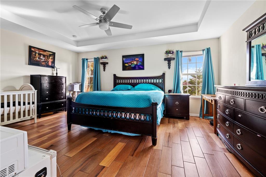 CATALINA ISLES - Residential