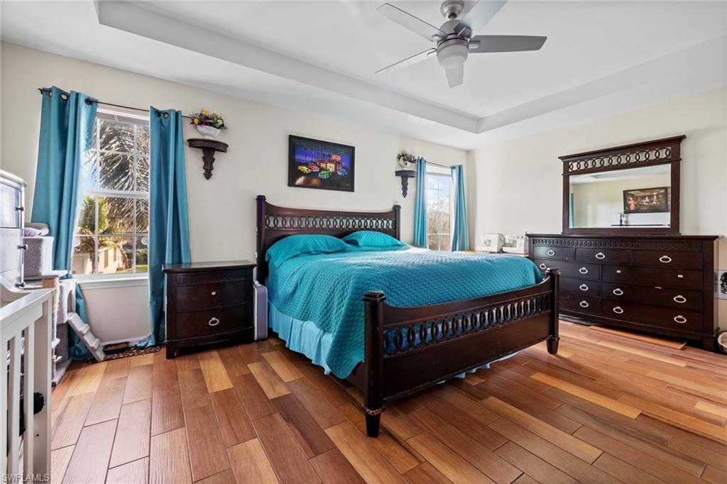 CATALINA ISLES - Residential