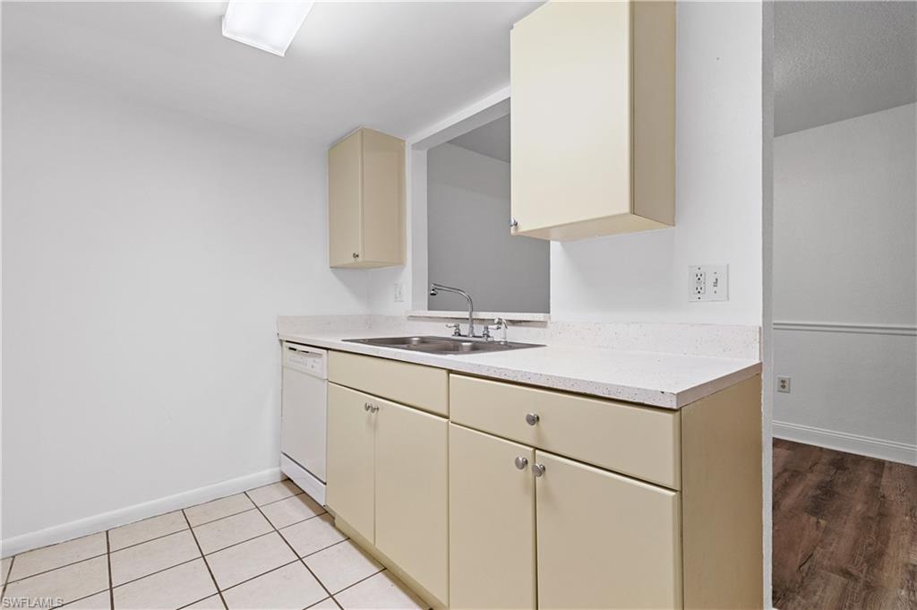 SUNSET POINTE AT FORT MYERS - Residential Lease