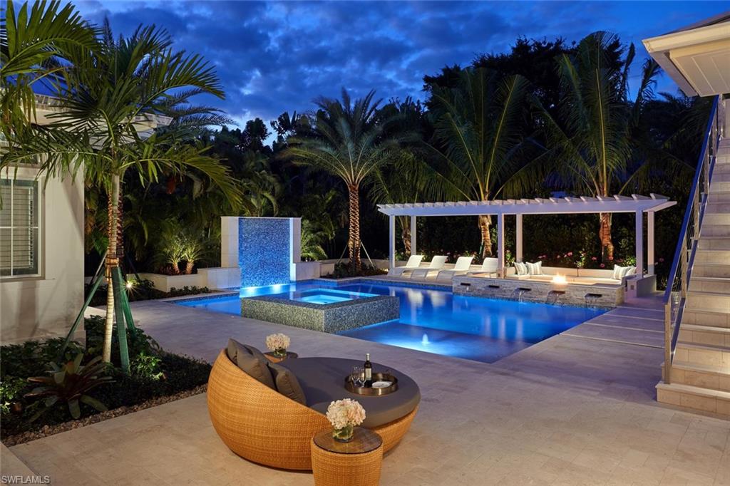 OLDE NAPLES - Residential