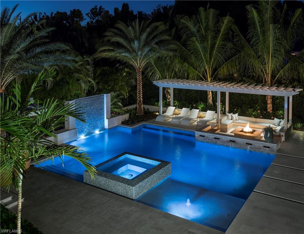 OLDE NAPLES - Residential