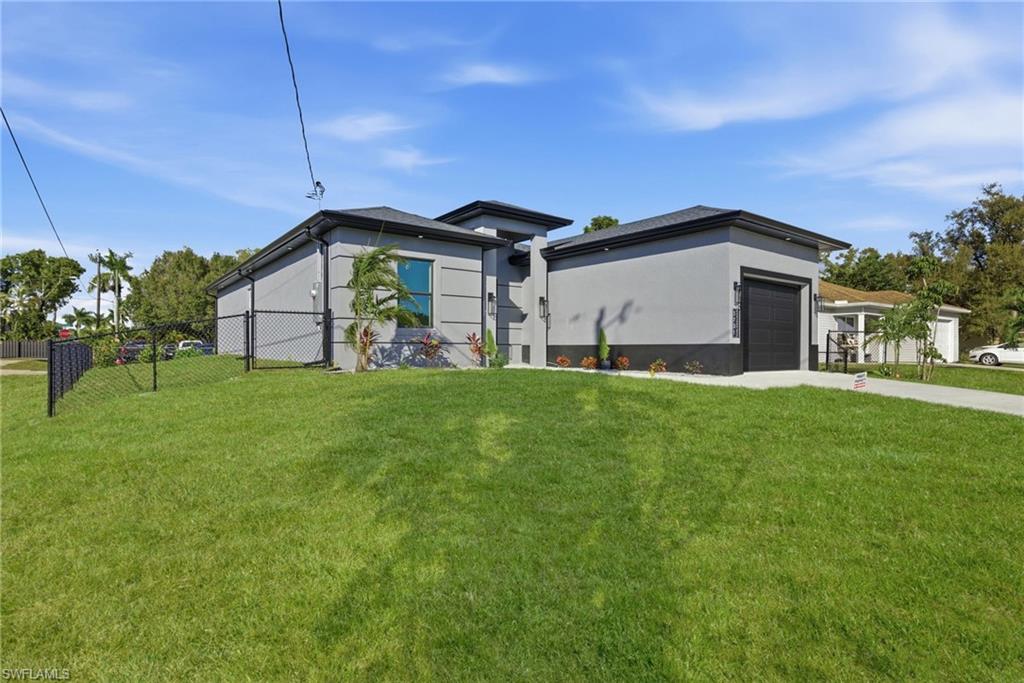 FORT MYERS - Residential