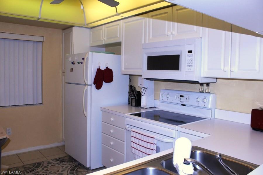 THE PARK AT LAKEWOOD - Residential