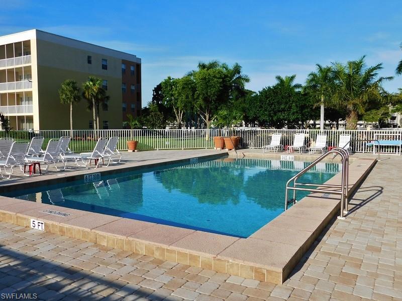 THE PARK AT LAKEWOOD - Residential