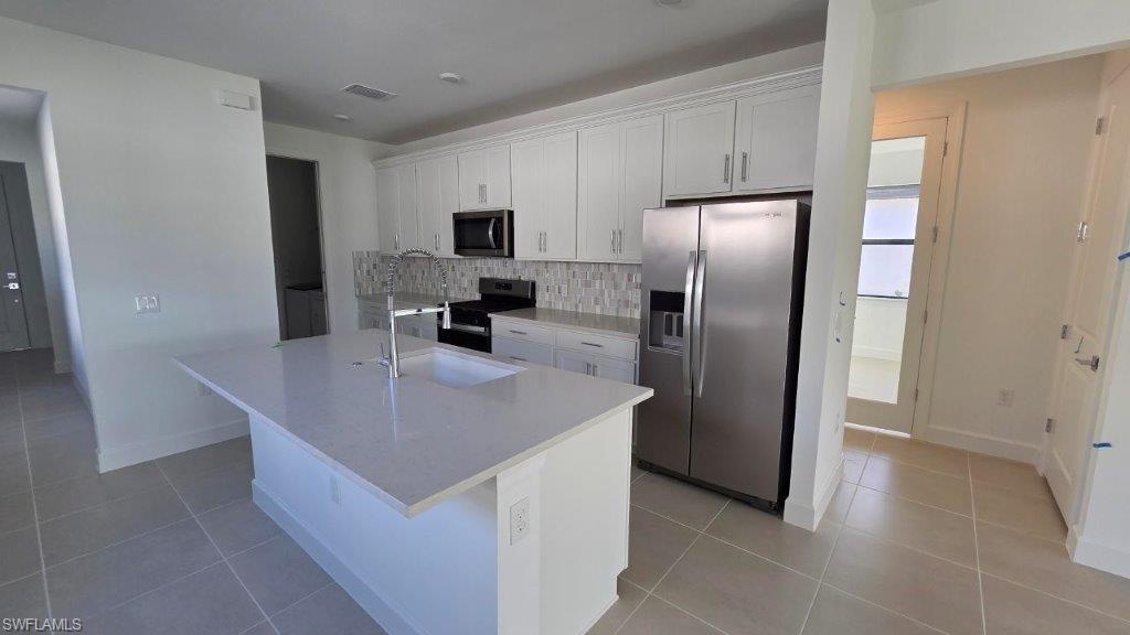 VERDANA VILLAGE - Residential Lease