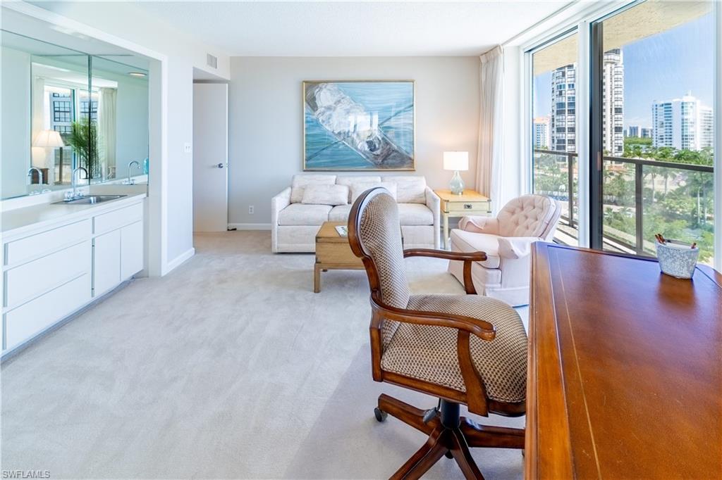 MERIDIAN CLUB - Residential Lease