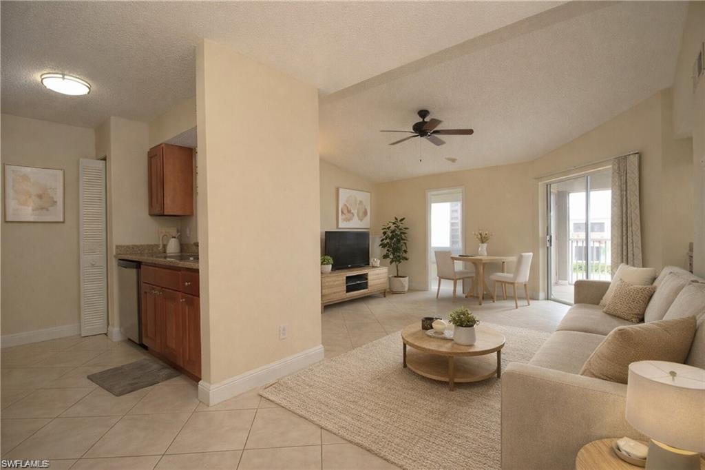 GRANADA LAKES - Residential Lease