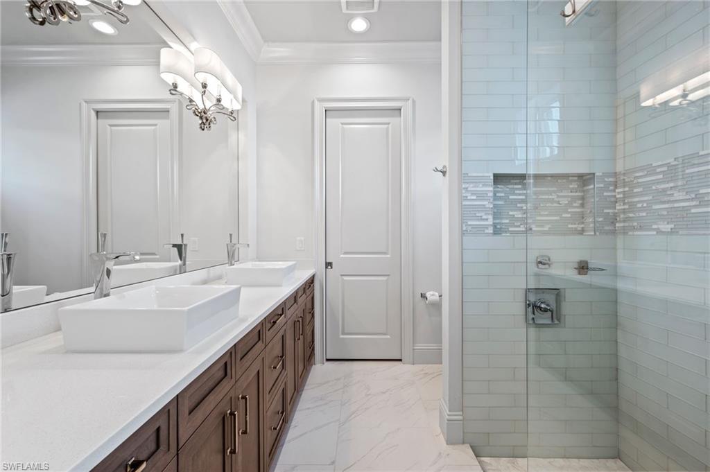 QUAIL WEST - Residential