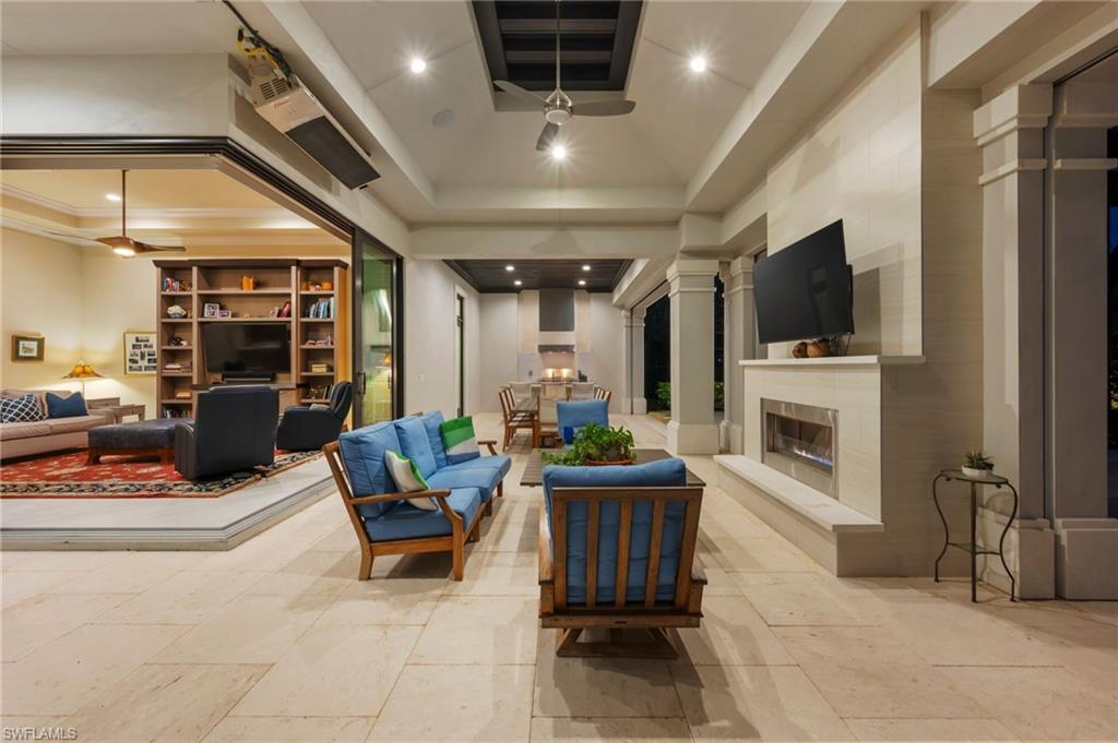 QUAIL WEST - Residential