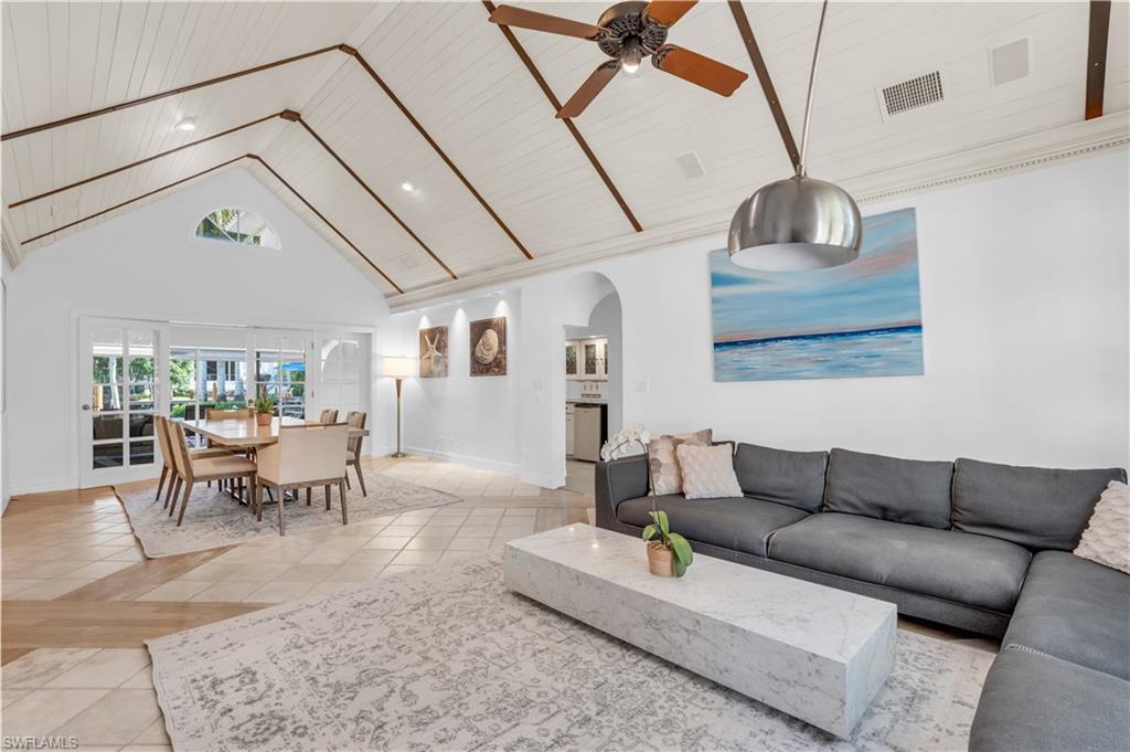 AQUALANE SHORES - Residential